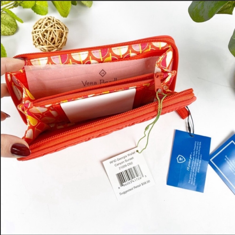 Vera Bradley wallet new - Picture 2 of 7